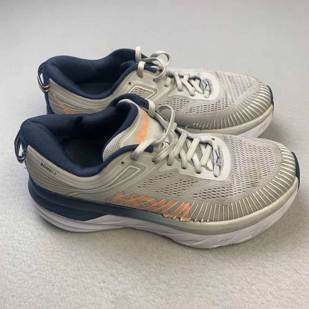 Hoka One One Bondi 7 Shoes Womens Size 8.5 Gray Running Sneakers Cushioned